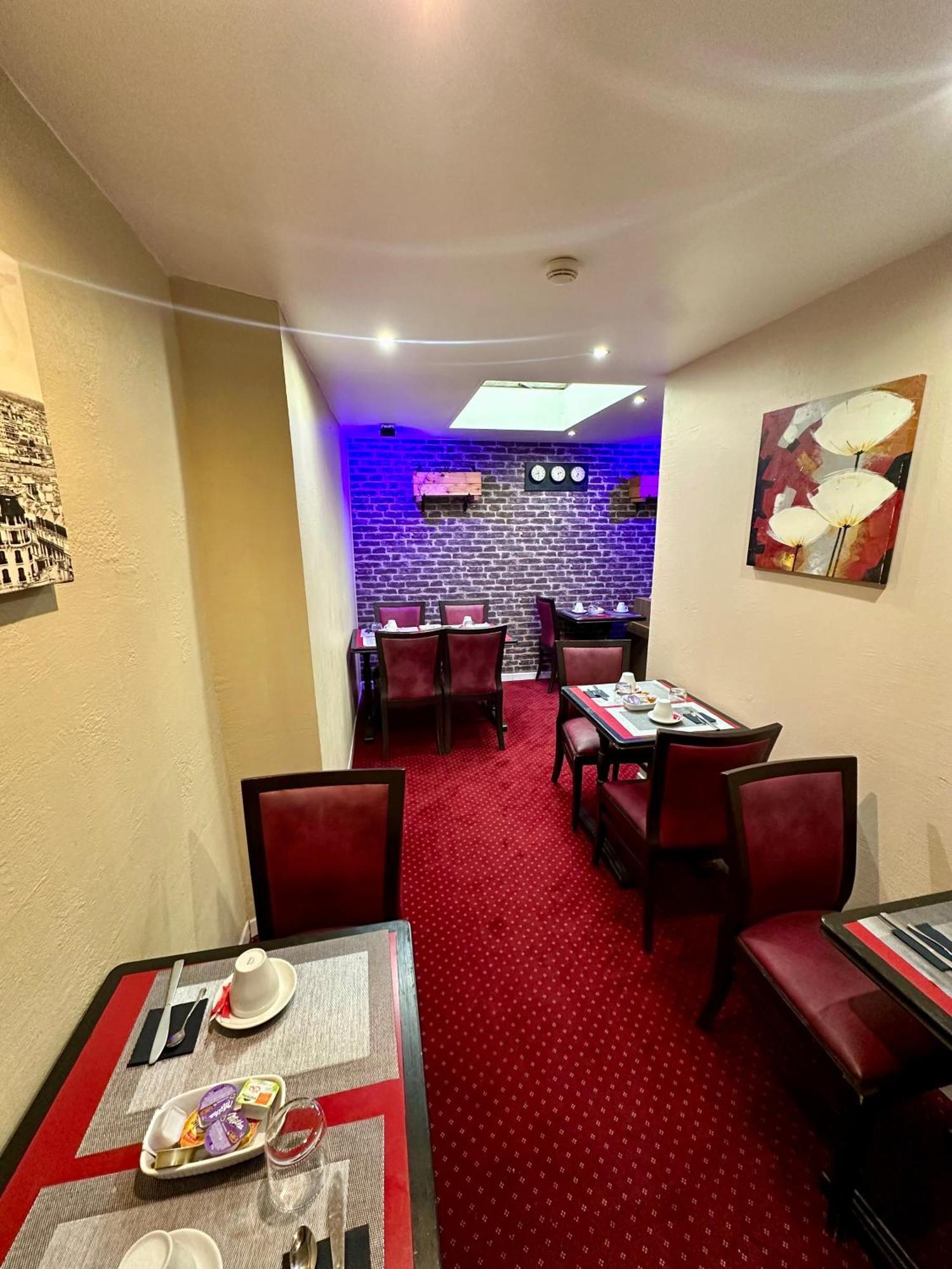 Hotel Victor Hugo Clamart Bagian luar foto